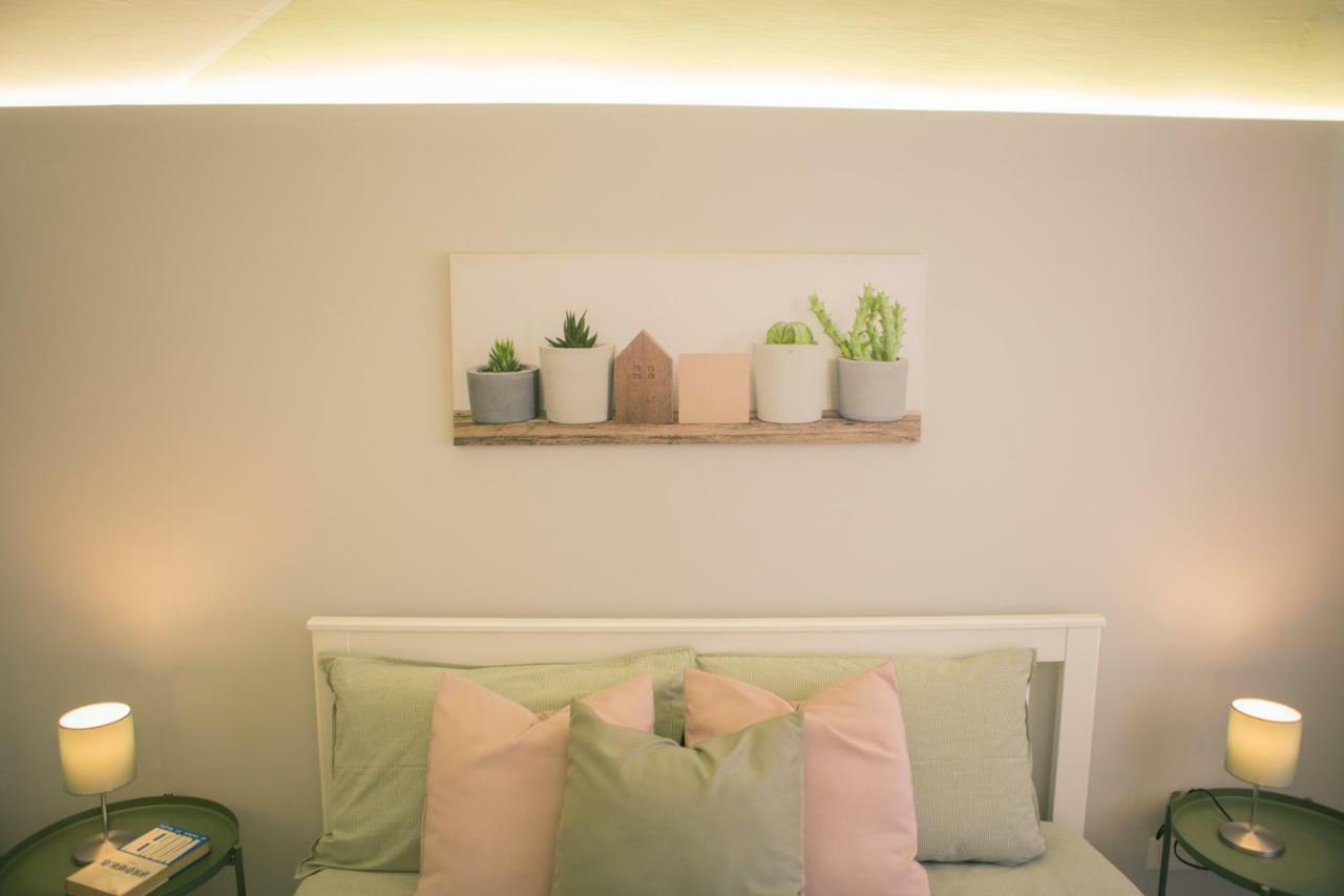 Mona Home نابولي المظهر الخارجي الصورة